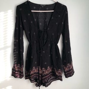 KENDALL & KYLIE Front Tie Long Sleeve Romper